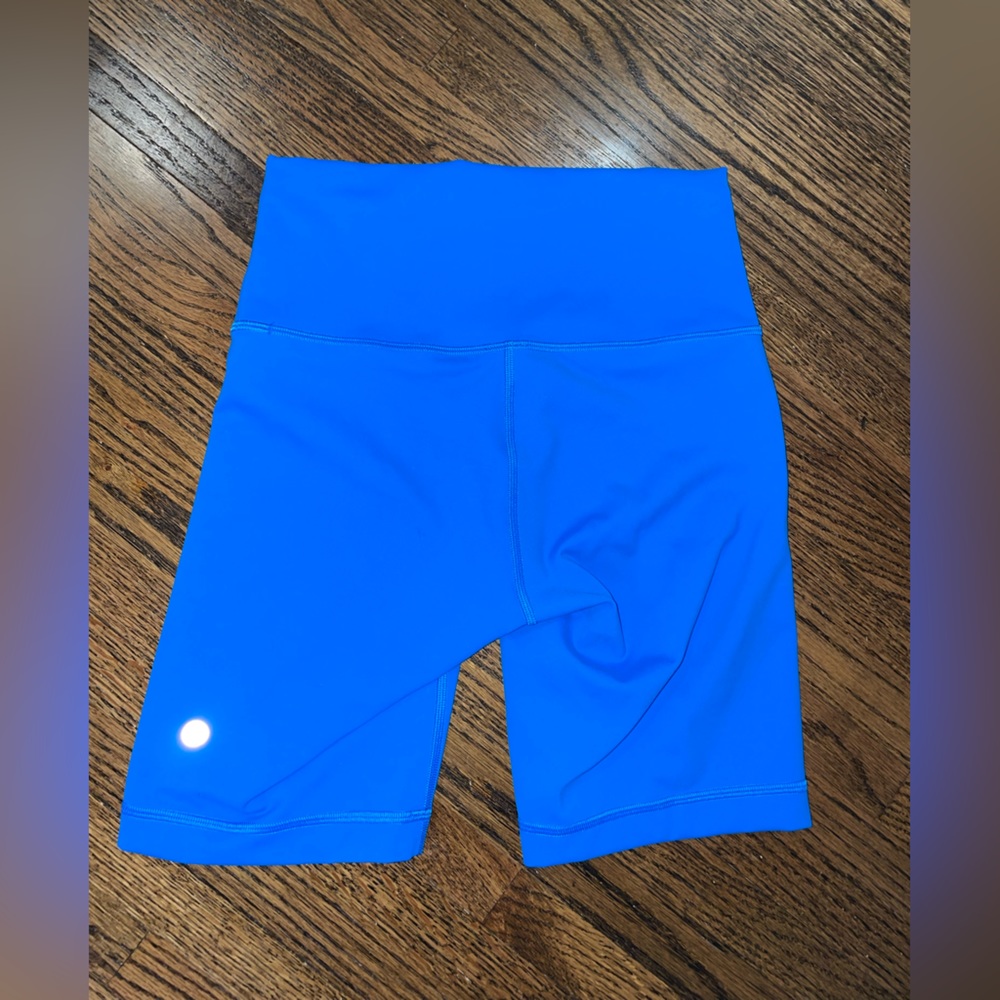 Lululemon Base pace ribbed high rise shorts 6”